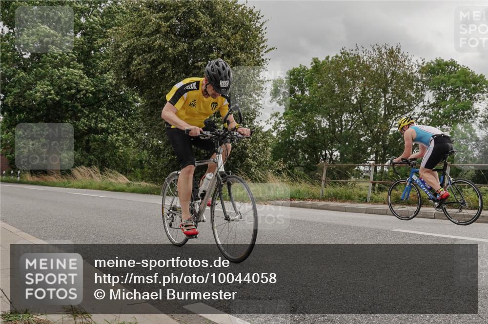30.08.2026 - Elbe Triathlon Hamburg Michael Burmester http://msf.ph/oto/10044058 30.08.2026 14:59:33 Radfahren  meine-sportfotos.de