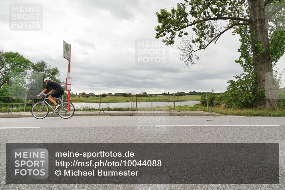 30.08.2026 - Elbe Triathlon Hamburg Michael Burmester http://msf.ph/oto/10044088 30.08.2026 14:12:57 Radfahren 130, 145, 154, 178 meine-sportfotos.de