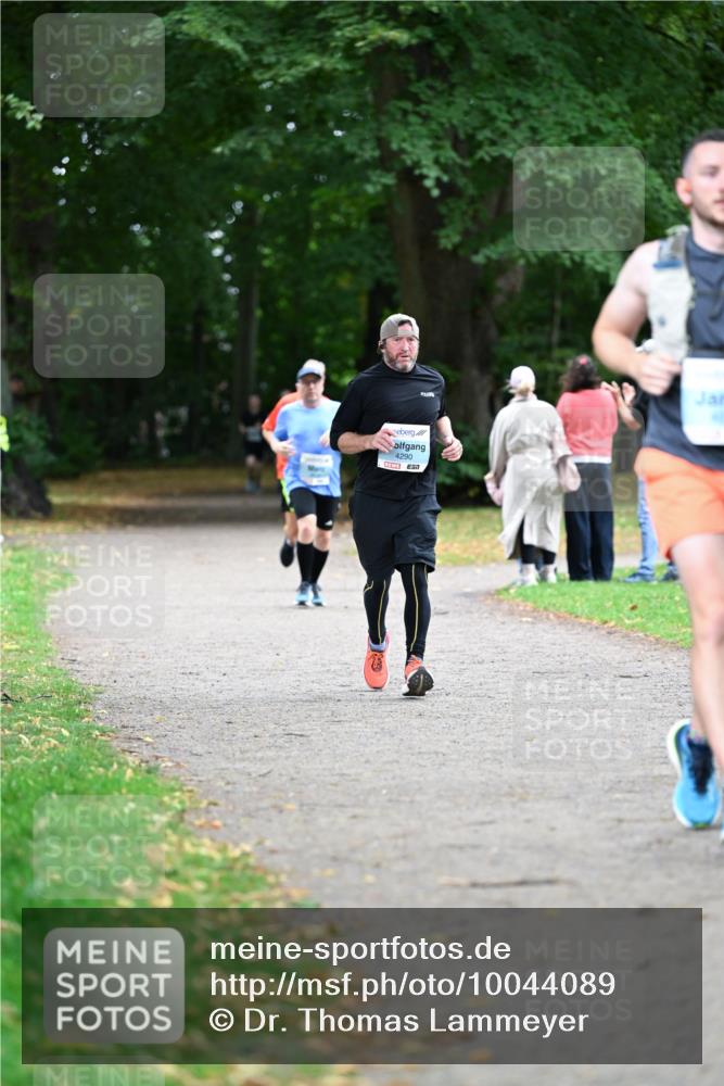 30.08.2026 - Blankeneser Heldenlauf Dr. Thomas Lammeyer http://msf.ph/oto/10044089 30.08.2026 11:20:04 Laufen 4290 meine-sportfotos.de