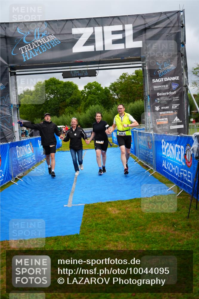 30.08.2026 - Elbe Triathlon Hamburg LAZAROV Photography http://msf.ph/oto/10044095 30.08.2026 16:40:29 Ziel  meine-sportfotos.de
