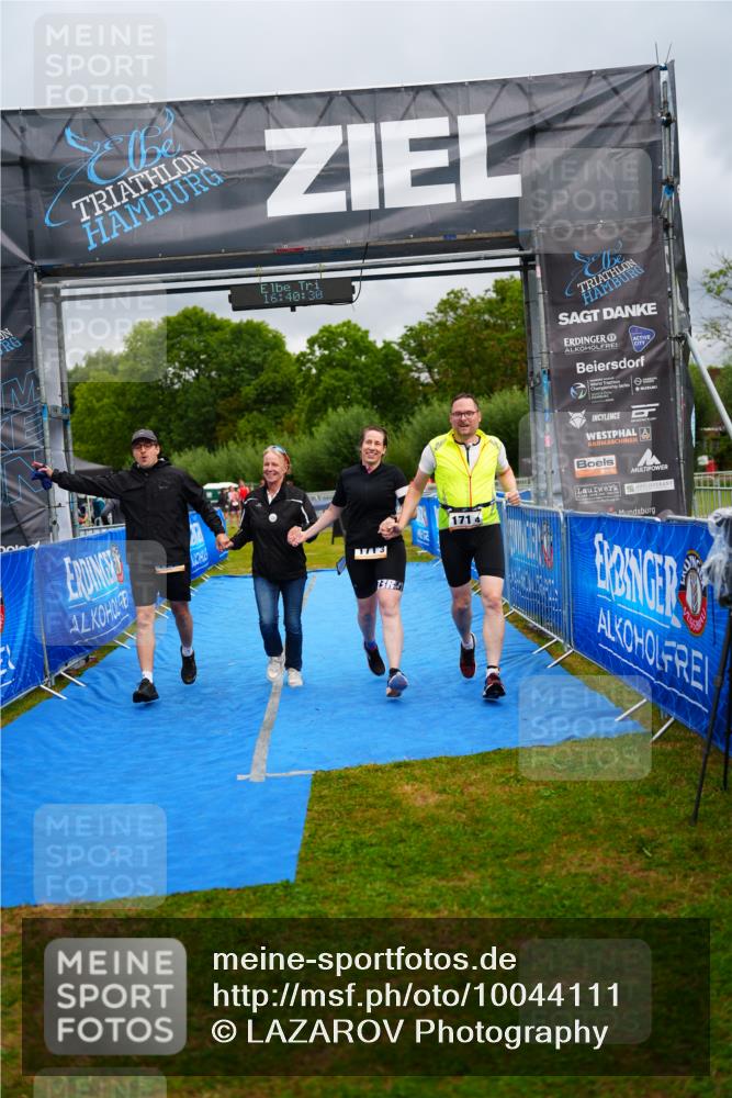 30.08.2026 - Elbe Triathlon Hamburg LAZAROV Photography http://msf.ph/oto/10044111 30.08.2026 16:40:30 Ziel  meine-sportfotos.de