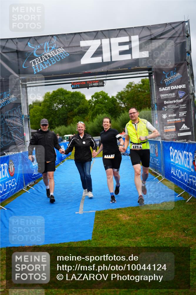 30.08.2026 - Elbe Triathlon Hamburg LAZAROV Photography http://msf.ph/oto/10044124 30.08.2026 16:40:30 Ziel  meine-sportfotos.de