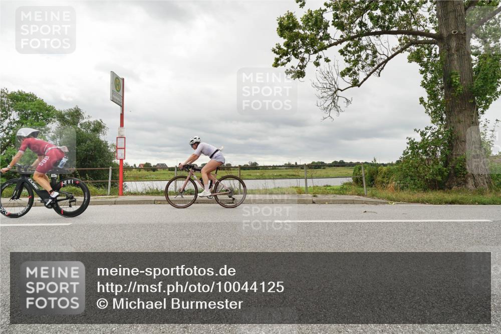 30.08.2026 - Elbe Triathlon Hamburg Michael Burmester http://msf.ph/oto/10044125 30.08.2026 14:13:16 Radfahren  meine-sportfotos.de