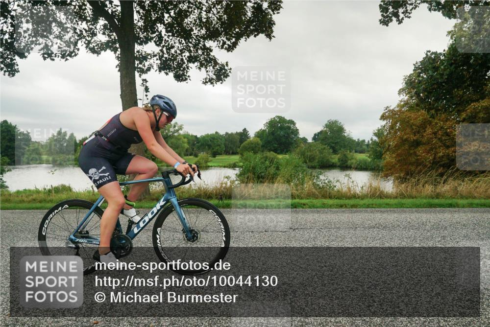 30.08.2026 - Elbe Triathlon Hamburg Michael Burmester http://msf.ph/oto/10044130 30.08.2026 09:10:03 Radfahren 182, 334, 399, 446 meine-sportfotos.de