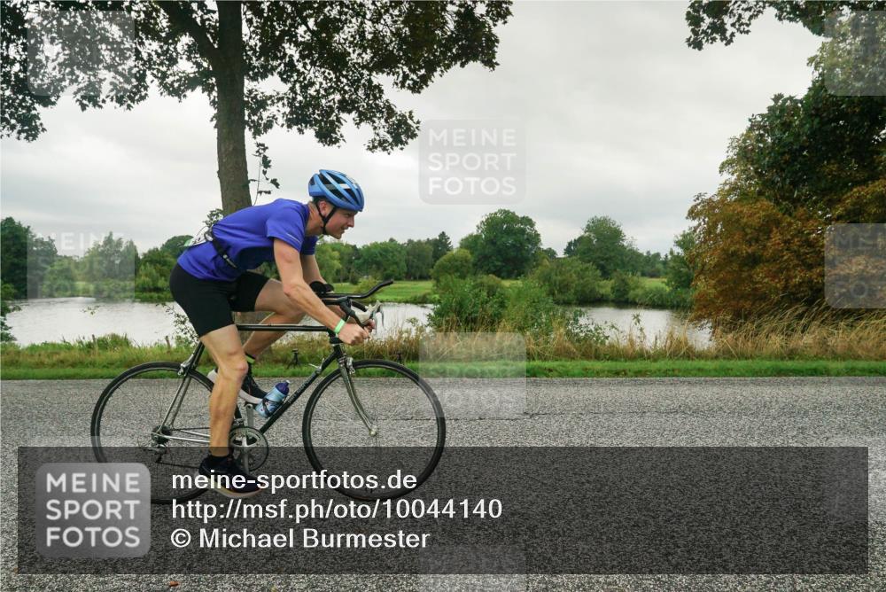 30.08.2026 - Elbe Triathlon Hamburg Michael Burmester http://msf.ph/oto/10044140 30.08.2026 09:10:08 Radfahren 182, 399, 428, 446, 1895 meine-sportfotos.de