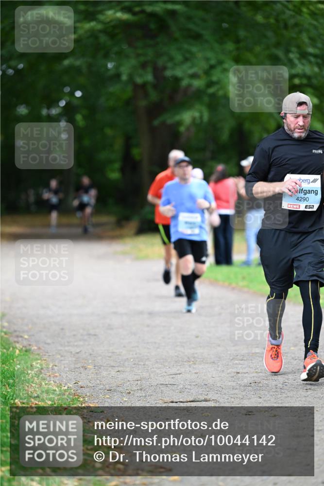 30.08.2026 - Blankeneser Heldenlauf Dr. Thomas Lammeyer http://msf.ph/oto/10044142 30.08.2026 11:20:07 Laufen 4290 meine-sportfotos.de