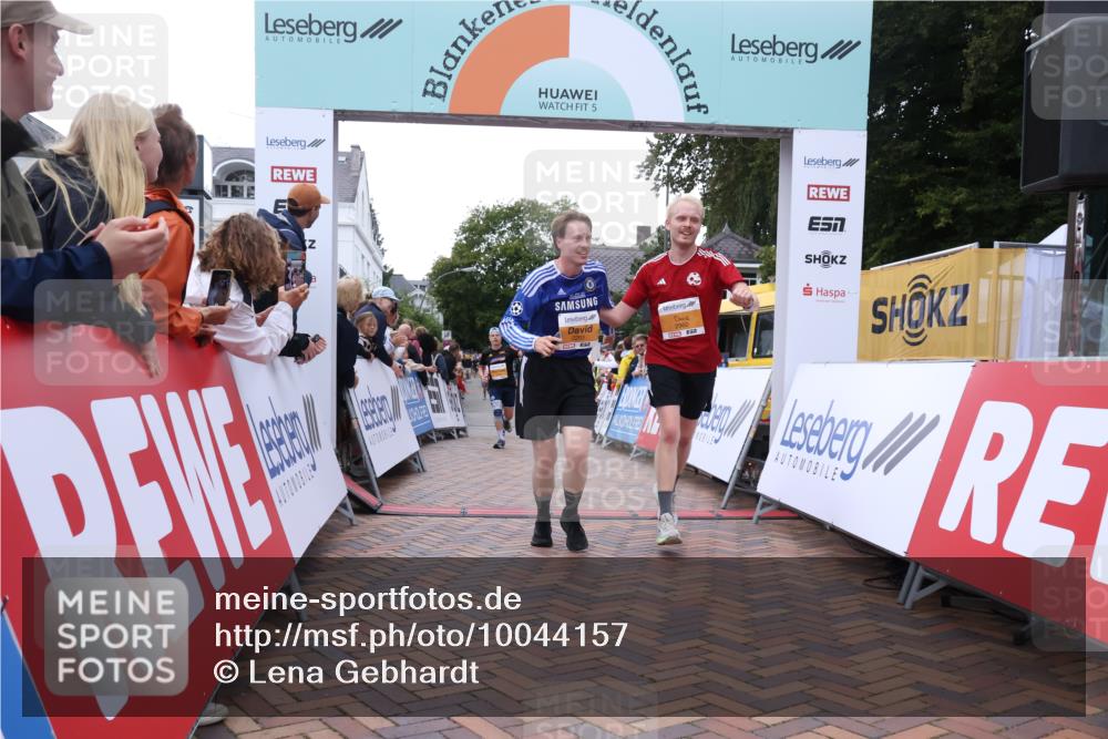 30.08.2026 - Blankeneser Heldenlauf Lena Gebhardt http://msf.ph/oto/10044157 30.08.2026 11:49:49 Ziel 2261, 2267, 2365, 2569, 2657, 2721, 2960 meine-sportfotos.de