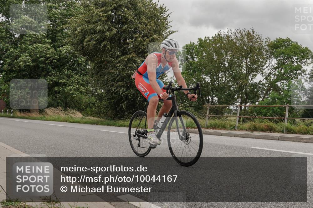 30.08.2026 - Elbe Triathlon Hamburg Michael Burmester http://msf.ph/oto/10044167 30.08.2026 15:00:49 Radfahren  meine-sportfotos.de
