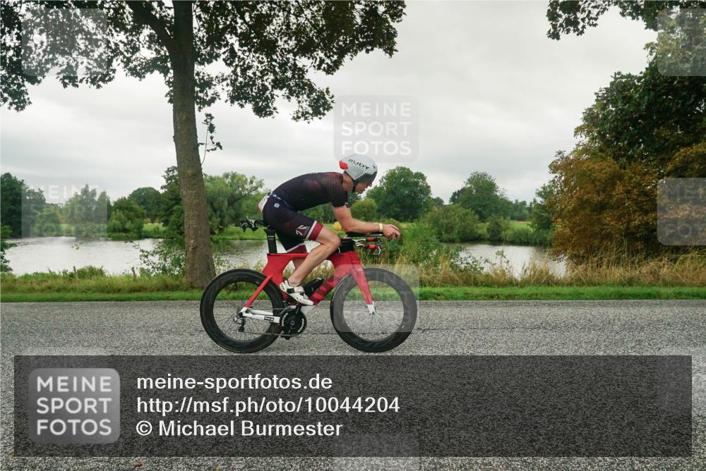 30.08.2026 - Elbe Triathlon Hamburg Michael Burmester http://msf.ph/oto/10044204 30.08.2026 09:10:27 Radfahren 227, 294, 326, 390, 417 meine-sportfotos.de