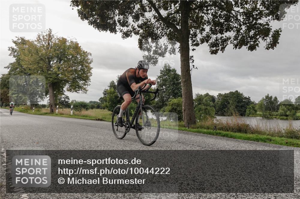 30.08.2026 - Elbe Triathlon Hamburg Michael Burmester http://msf.ph/oto/10044222 30.08.2026 09:22:31 Radfahren 398, 565 meine-sportfotos.de