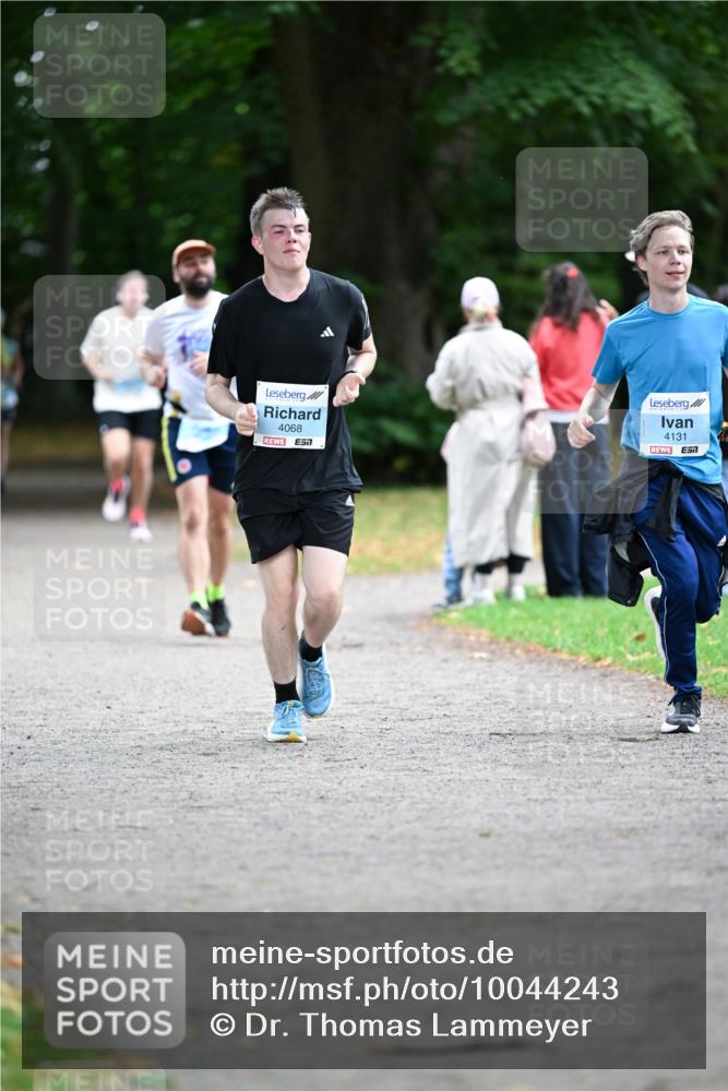 30.08.2026 - Blankeneser Heldenlauf Dr. Thomas Lammeyer http://msf.ph/oto/10044243 30.08.2026 11:20:21 Laufen 4068, 4131 meine-sportfotos.de