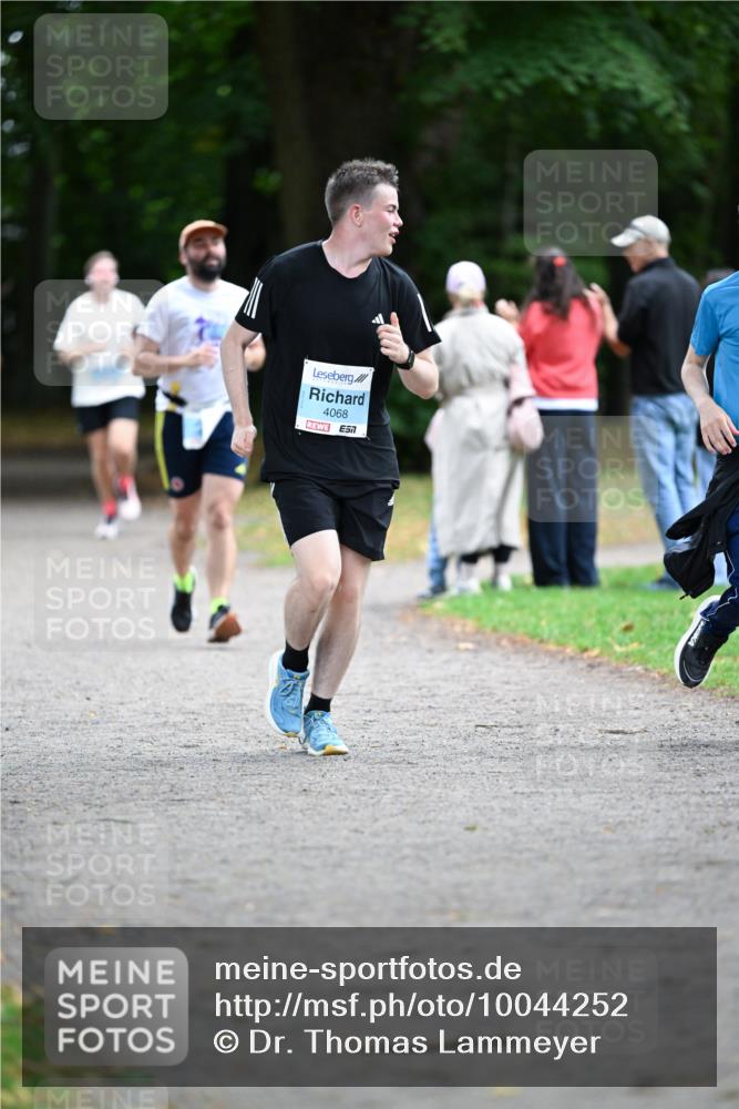 30.08.2026 - Blankeneser Heldenlauf Dr. Thomas Lammeyer http://msf.ph/oto/10044252 30.08.2026 11:20:21 Laufen 4068 meine-sportfotos.de