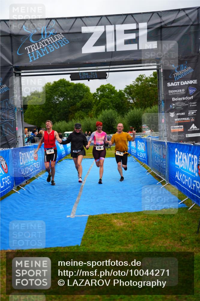 30.08.2026 - Elbe Triathlon Hamburg LAZAROV Photography http://msf.ph/oto/10044271 30.08.2026 16:42:21 Ziel  meine-sportfotos.de
