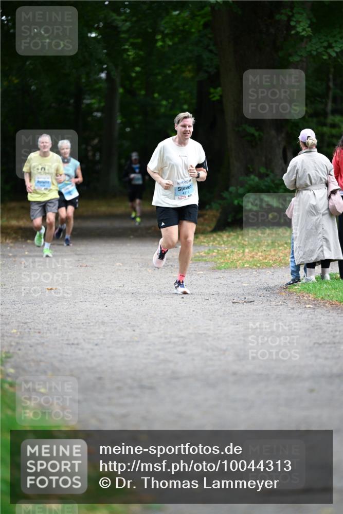 30.08.2026 - Blankeneser Heldenlauf Dr. Thomas Lammeyer http://msf.ph/oto/10044313 30.08.2026 11:20:24 Laufen 4412 meine-sportfotos.de