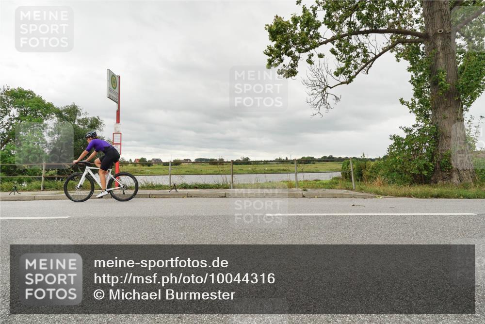 30.08.2026 - Elbe Triathlon Hamburg Michael Burmester http://msf.ph/oto/10044316 30.08.2026 14:14:36 Radfahren 148, 168 meine-sportfotos.de