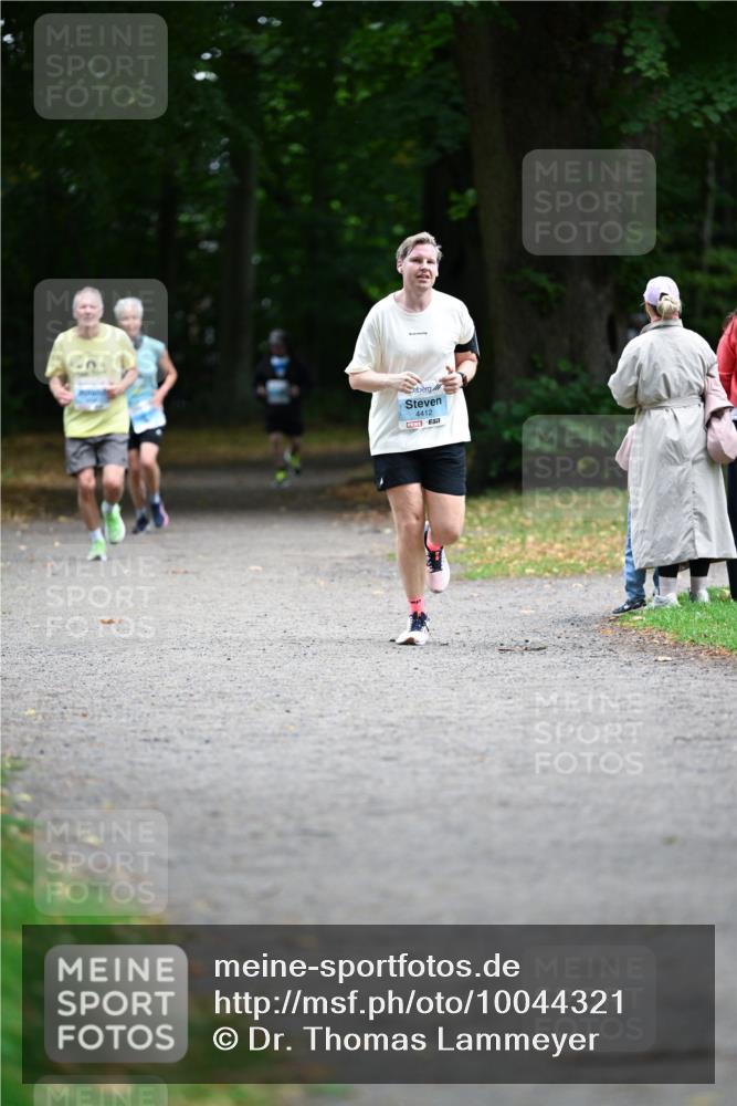 30.08.2026 - Blankeneser Heldenlauf Dr. Thomas Lammeyer http://msf.ph/oto/10044321 30.08.2026 11:20:25 Laufen 4412, 57 meine-sportfotos.de