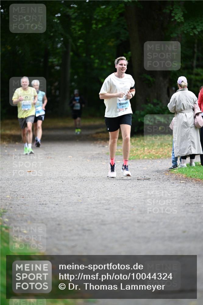 30.08.2026 - Blankeneser Heldenlauf Dr. Thomas Lammeyer http://msf.ph/oto/10044324 30.08.2026 11:20:25 Laufen 4412 meine-sportfotos.de