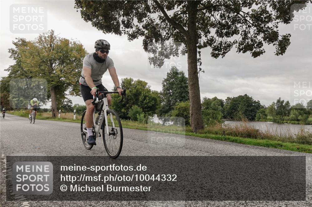 30.08.2026 - Elbe Triathlon Hamburg Michael Burmester http://msf.ph/oto/10044332 30.08.2026 09:23:06 Radfahren 182, 404, 413, 437, 439, 632, 705, 1895 meine-sportfotos.de