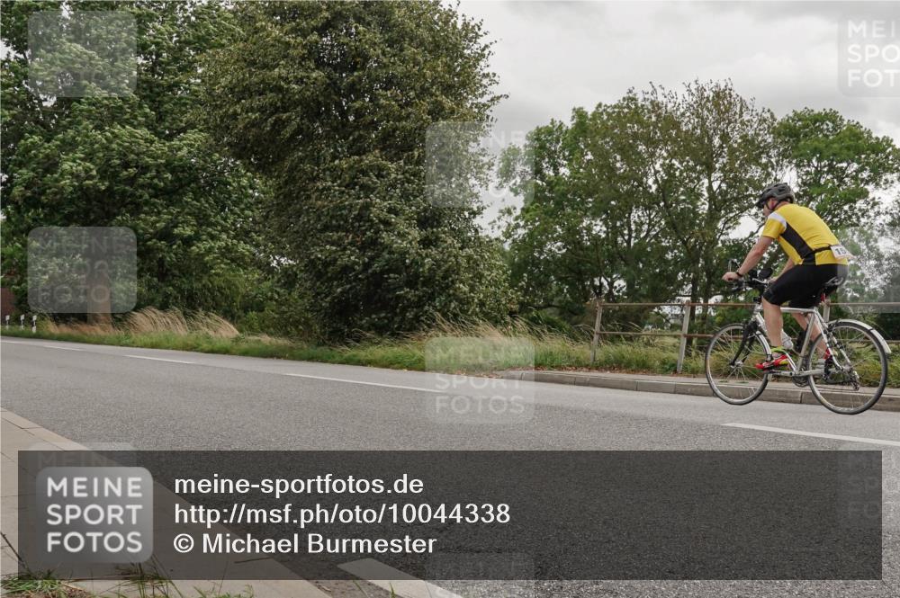 30.08.2026 - Elbe Triathlon Hamburg Michael Burmester http://msf.ph/oto/10044338 30.08.2026 15:03:17 Radfahren  meine-sportfotos.de