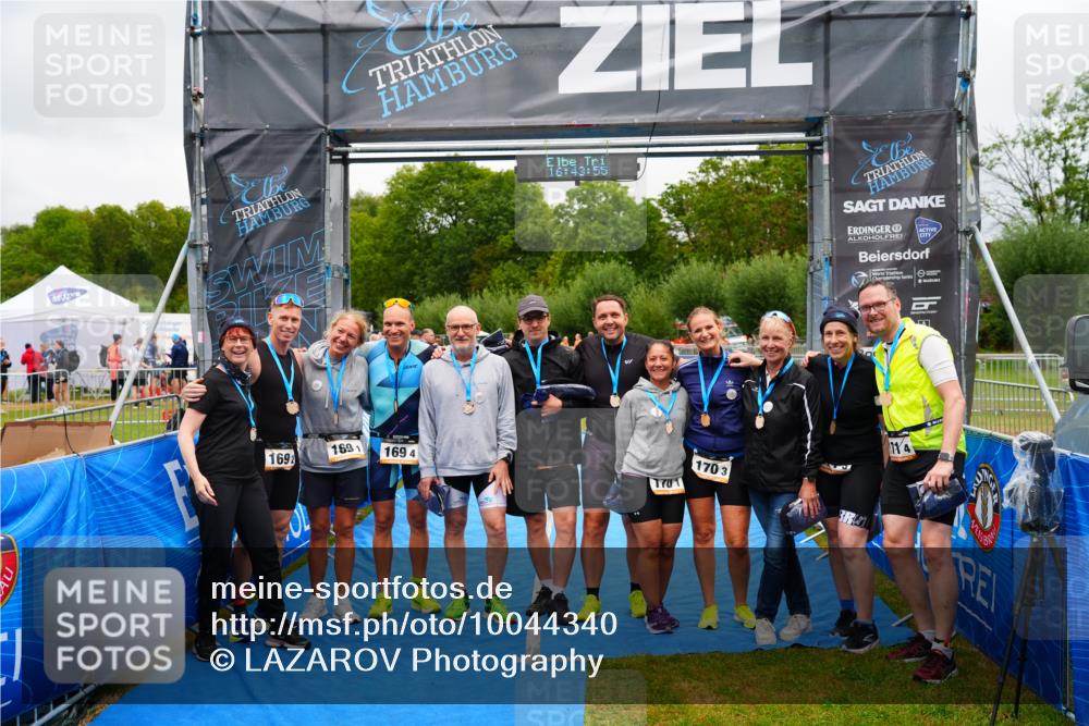 30.08.2026 - Elbe Triathlon Hamburg LAZAROV Photography http://msf.ph/oto/10044340 30.08.2026 16:43:54 Ziel  meine-sportfotos.de