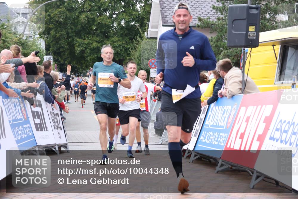 30.08.2026 - Blankeneser Heldenlauf Lena Gebhardt http://msf.ph/oto/10044348 30.08.2026 11:49:55 Ziel 2054, 2178, 2261, 2365, 2550, 2569, 2617, 2960 meine-sportfotos.de