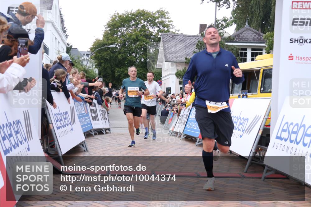 30.08.2026 - Blankeneser Heldenlauf Lena Gebhardt http://msf.ph/oto/10044374 30.08.2026 11:49:56 Ziel 2054, 2178, 2261, 2365, 2550, 2569, 2617, 2674, 2960 meine-sportfotos.de