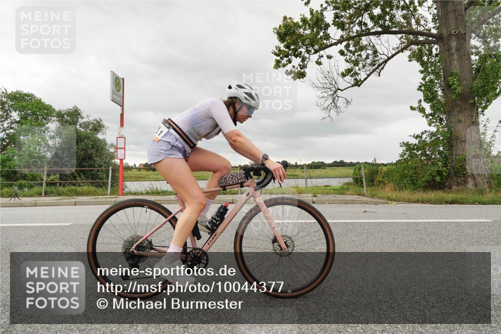 30.08.2026 - Elbe Triathlon Hamburg Michael Burmester http://msf.ph/oto/10044377 30.08.2026 14:14:51 Radfahren 131, 138 meine-sportfotos.de