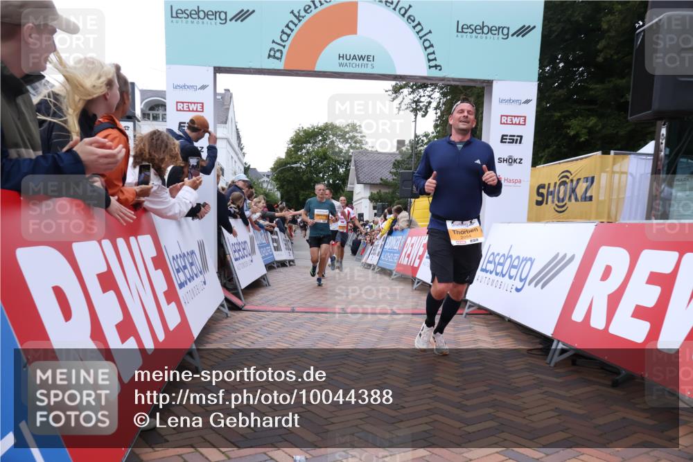 30.08.2026 - Blankeneser Heldenlauf Lena Gebhardt http://msf.ph/oto/10044388 30.08.2026 11:49:57 Ziel 2054, 2178, 2365, 2550, 2569, 2617, 2674 meine-sportfotos.de