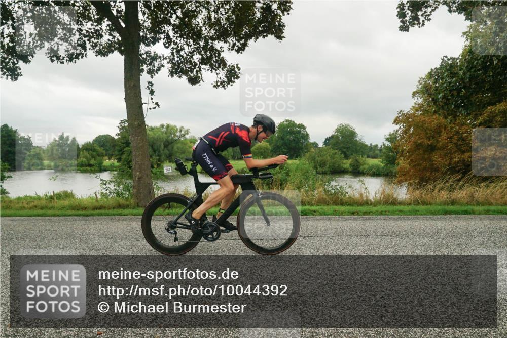 30.08.2026 - Elbe Triathlon Hamburg Michael Burmester http://msf.ph/oto/10044392 30.08.2026 09:11:50 Radfahren 242, 382 meine-sportfotos.de