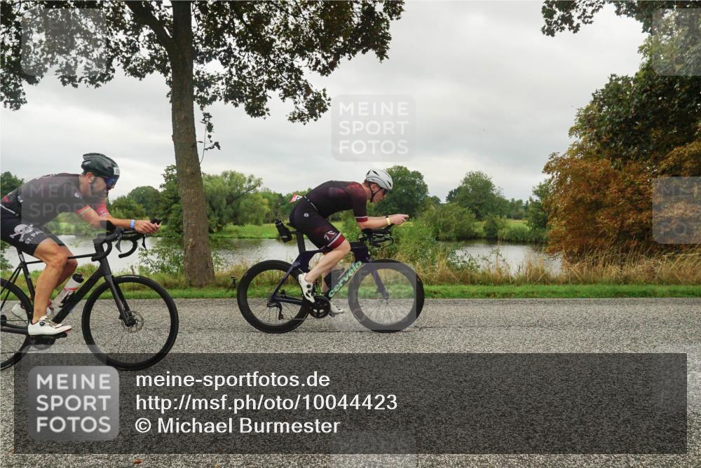 30.08.2026 - Elbe Triathlon Hamburg Michael Burmester http://msf.ph/oto/10044423 30.08.2026 09:12:16 Radfahren 210, 223, 295, 310, 314, 347, 351, 359, 374 meine-sportfotos.de