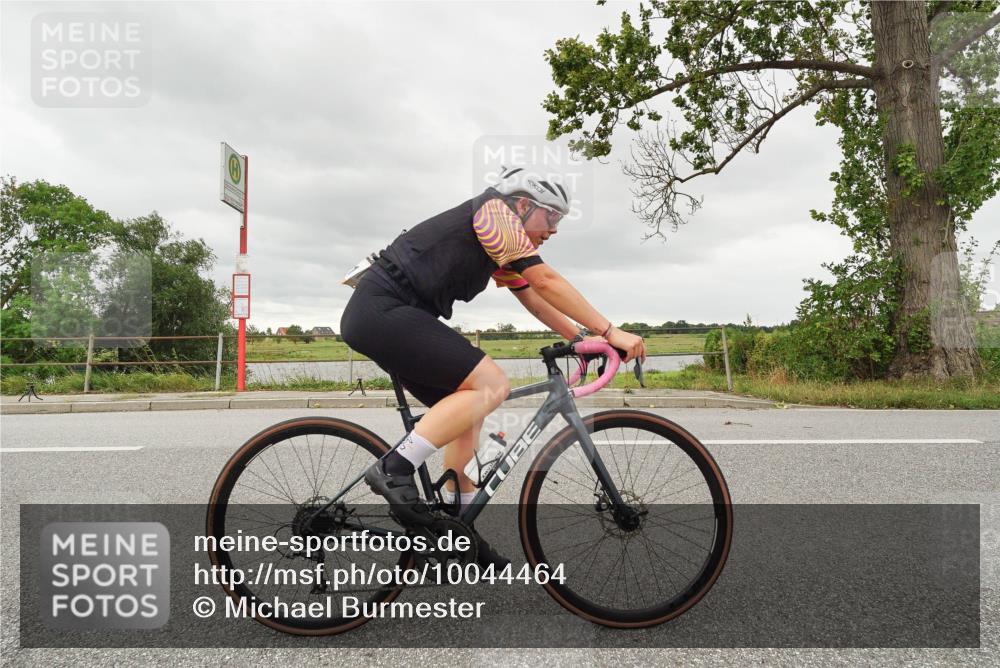 30.08.2026 - Elbe Triathlon Hamburg Michael Burmester http://msf.ph/oto/10044464 30.08.2026 14:15:38 Radfahren 147 meine-sportfotos.de