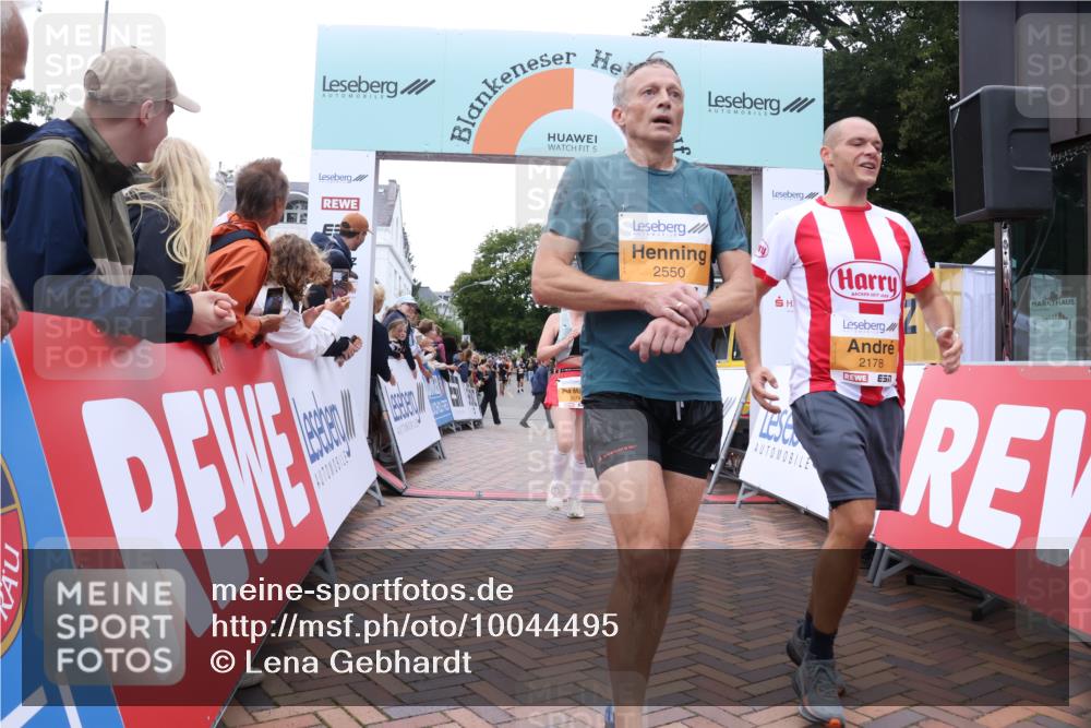 30.08.2026 - Blankeneser Heldenlauf Lena Gebhardt http://msf.ph/oto/10044495 30.08.2026 11:50:00 Ziel 2054, 2178, 2550, 2569, 2617, 2674 meine-sportfotos.de