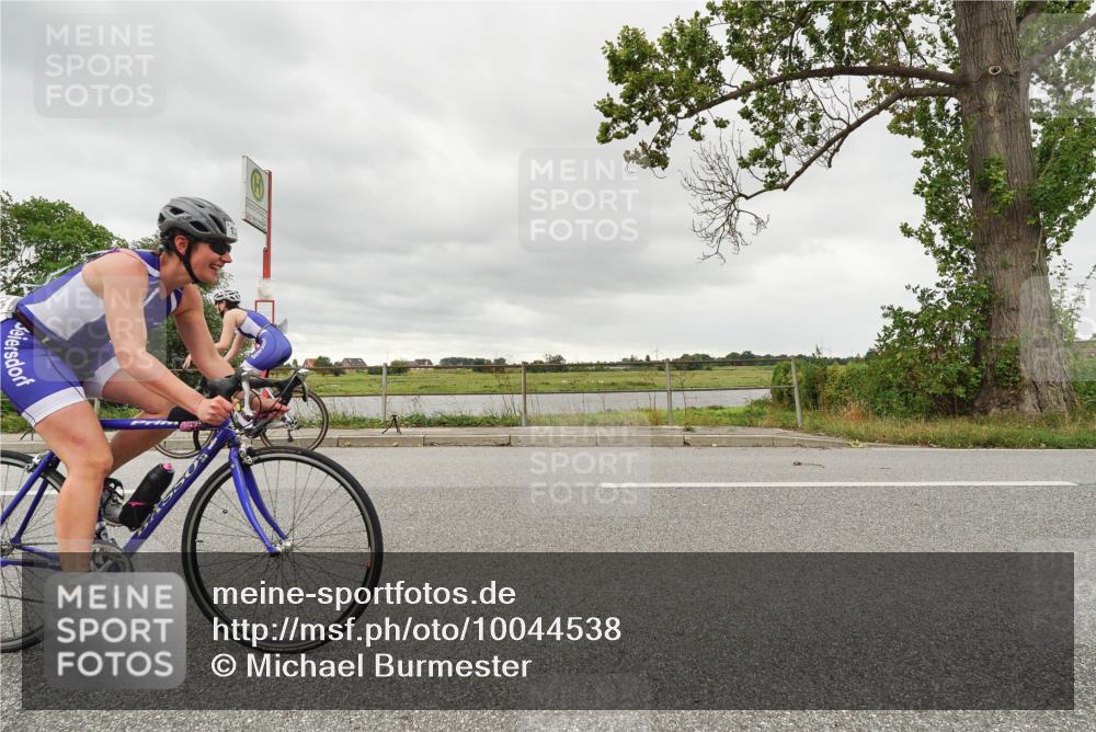 30.08.2026 - Elbe Triathlon Hamburg Michael Burmester http://msf.ph/oto/10044538 30.08.2026 14:16:09 Radfahren 132, 176, 179 meine-sportfotos.de