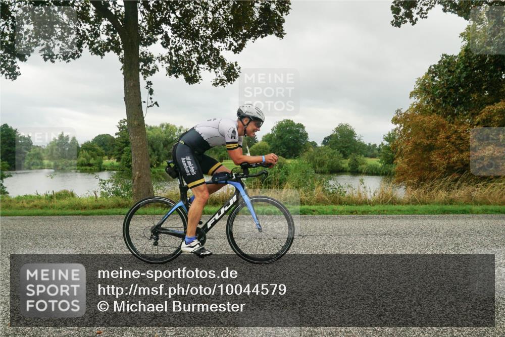 30.08.2026 - Elbe Triathlon Hamburg Michael Burmester http://msf.ph/oto/10044579 30.08.2026 09:12:54 Radfahren 271, 298, 366 meine-sportfotos.de