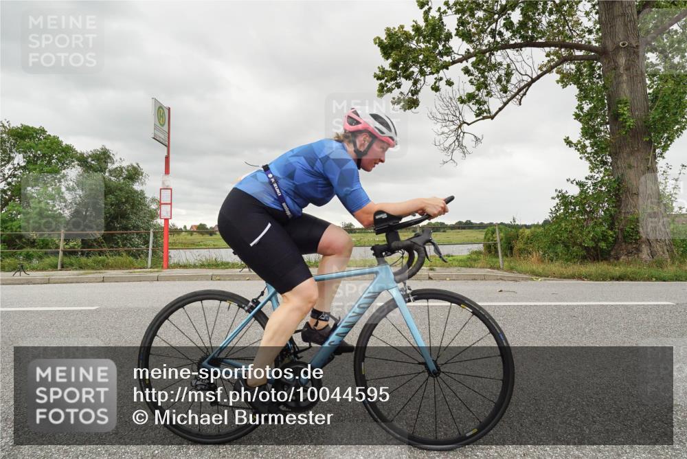30.08.2026 - Elbe Triathlon Hamburg Michael Burmester http://msf.ph/oto/10044595 30.08.2026 14:16:27 Radfahren 146, 161 meine-sportfotos.de