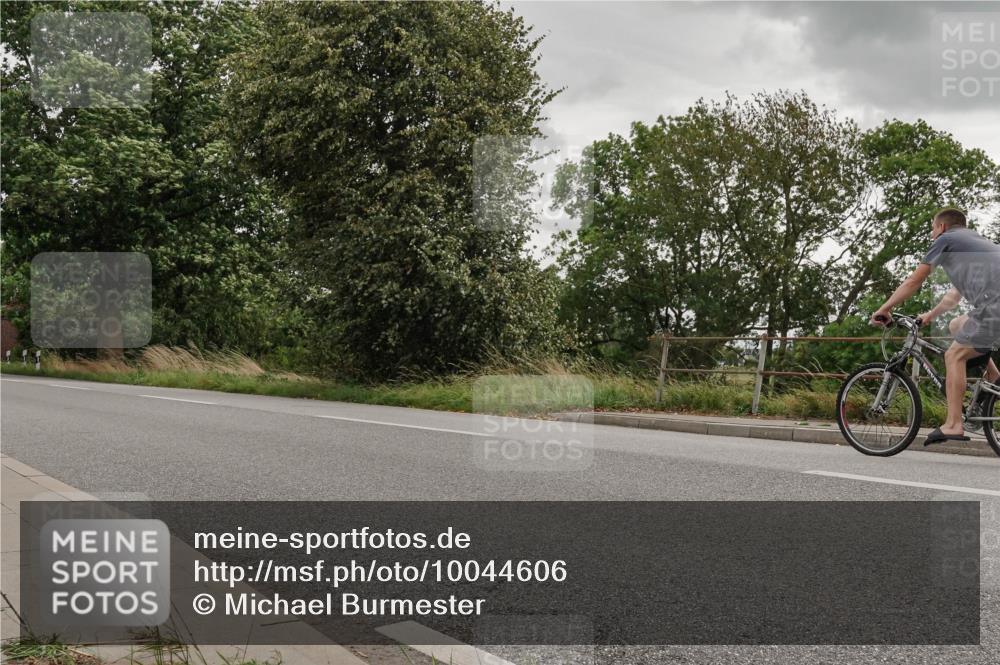 30.08.2026 - Elbe Triathlon Hamburg Michael Burmester http://msf.ph/oto/10044606 30.08.2026 15:07:27 Radfahren  meine-sportfotos.de