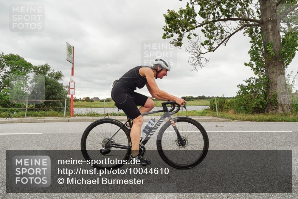 30.08.2026 - Elbe Triathlon Hamburg Michael Burmester http://msf.ph/oto/10044610 30.08.2026 14:16:36 Radfahren 151, 173 meine-sportfotos.de
