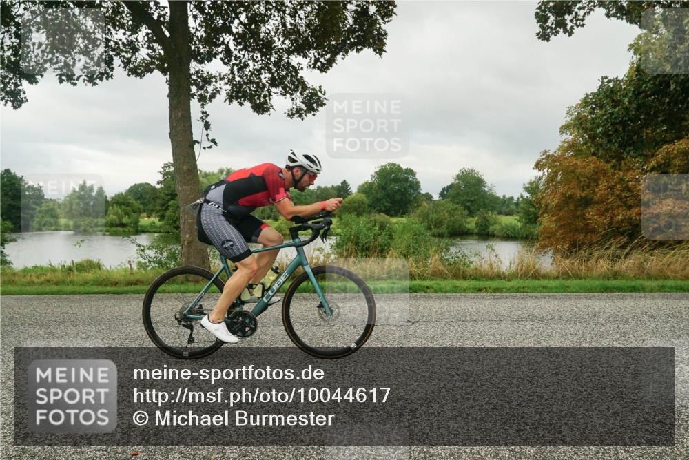 30.08.2026 - Elbe Triathlon Hamburg Michael Burmester http://msf.ph/oto/10044617 30.08.2026 09:13:06 Radfahren 251, 275, 287, 335, 459, 512, 613 meine-sportfotos.de