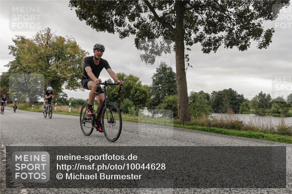 30.08.2026 - Elbe Triathlon Hamburg Michael Burmester http://msf.ph/oto/10044628 30.08.2026 09:24:32 Radfahren 191, 232, 252, 262, 326, 557, 560, 603 meine-sportfotos.de