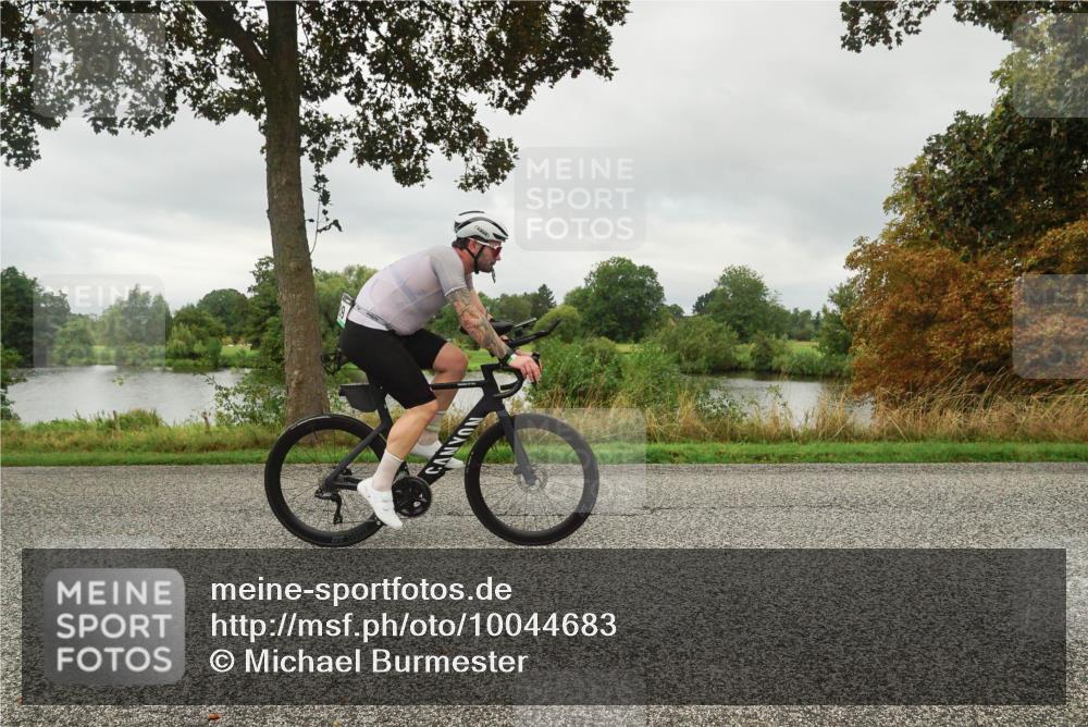 30.08.2026 - Elbe Triathlon Hamburg Michael Burmester http://msf.ph/oto/10044683 30.08.2026 09:13:22 Radfahren 229, 238, 245, 248, 318, 346, 385, 689 meine-sportfotos.de