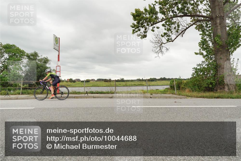 30.08.2026 - Elbe Triathlon Hamburg Michael Burmester http://msf.ph/oto/10044688 30.08.2026 14:17:06 Radfahren 142, 162 meine-sportfotos.de