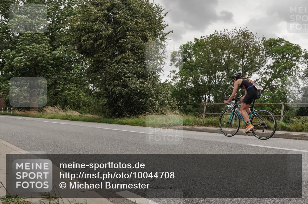 30.08.2026 - Elbe Triathlon Hamburg Michael Burmester http://msf.ph/oto/10044708 30.08.2026 15:11:36 Radfahren  meine-sportfotos.de