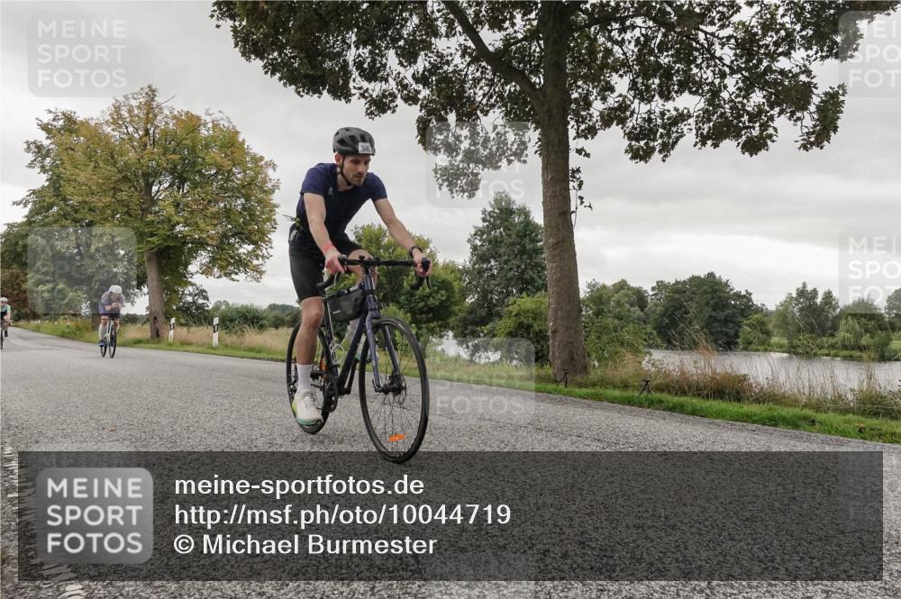 30.08.2026 - Elbe Triathlon Hamburg Michael Burmester http://msf.ph/oto/10044719 30.08.2026 09:24:54 Radfahren 242, 491, 513, 540, 571, 663, 668, 683 meine-sportfotos.de