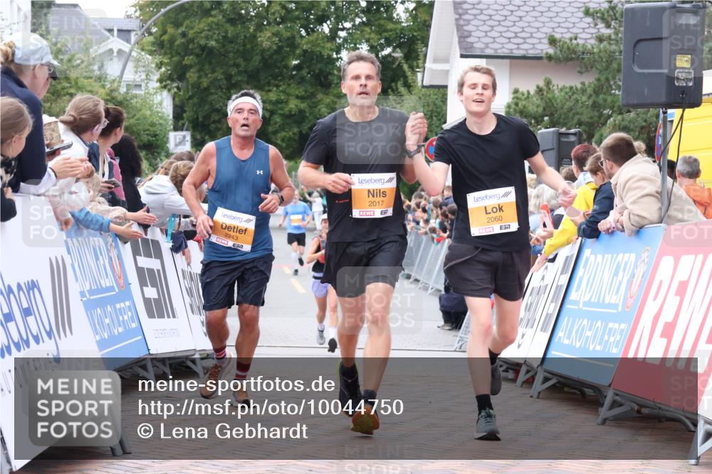 30.08.2026 - Blankeneser Heldenlauf Lena Gebhardt http://msf.ph/oto/10044750 30.08.2026 11:50:17 Ziel 2017, 2028, 2060, 2220, 2243, 2396, 2612, 2739, 2805, 2958 meine-sportfotos.de