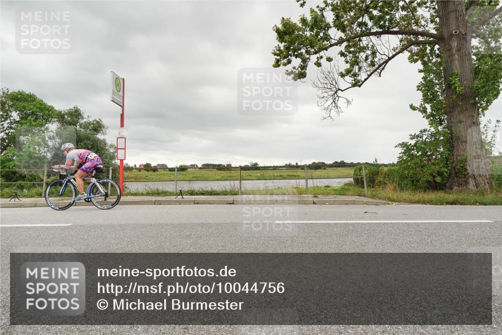 30.08.2026 - Elbe Triathlon Hamburg Michael Burmester http://msf.ph/oto/10044756 30.08.2026 14:17:48 Radfahren 128 meine-sportfotos.de