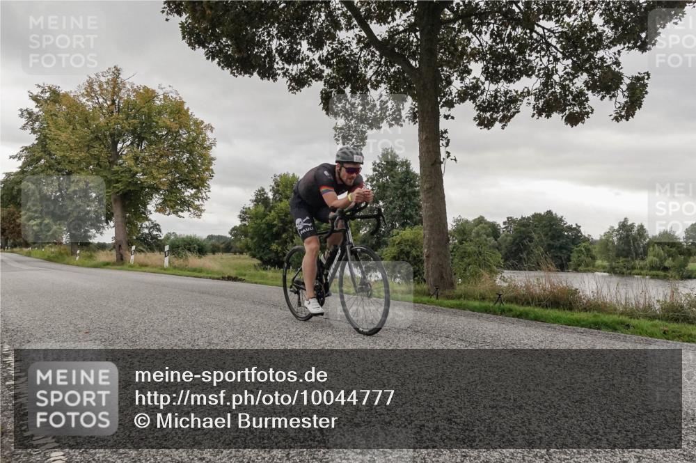 30.08.2026 - Elbe Triathlon Hamburg Michael Burmester http://msf.ph/oto/10044777 30.08.2026 09:25:09 Radfahren 223, 230, 397 meine-sportfotos.de
