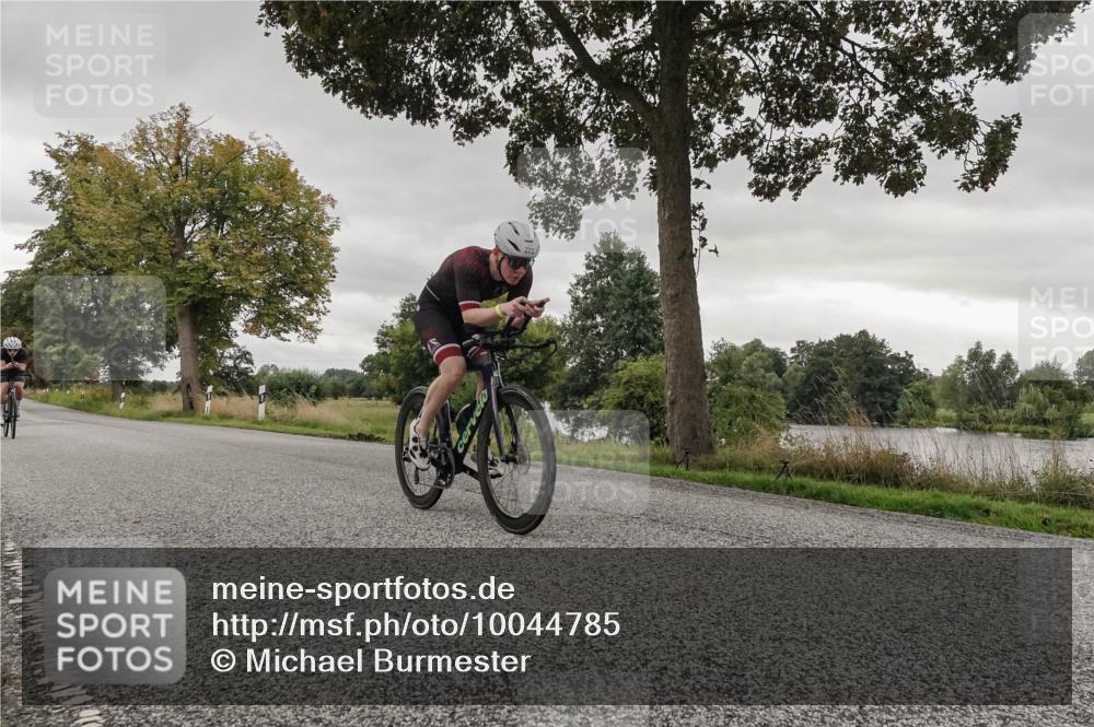 30.08.2026 - Elbe Triathlon Hamburg Michael Burmester http://msf.ph/oto/10044785 30.08.2026 09:25:12 Radfahren 223, 397, 399, 732 meine-sportfotos.de