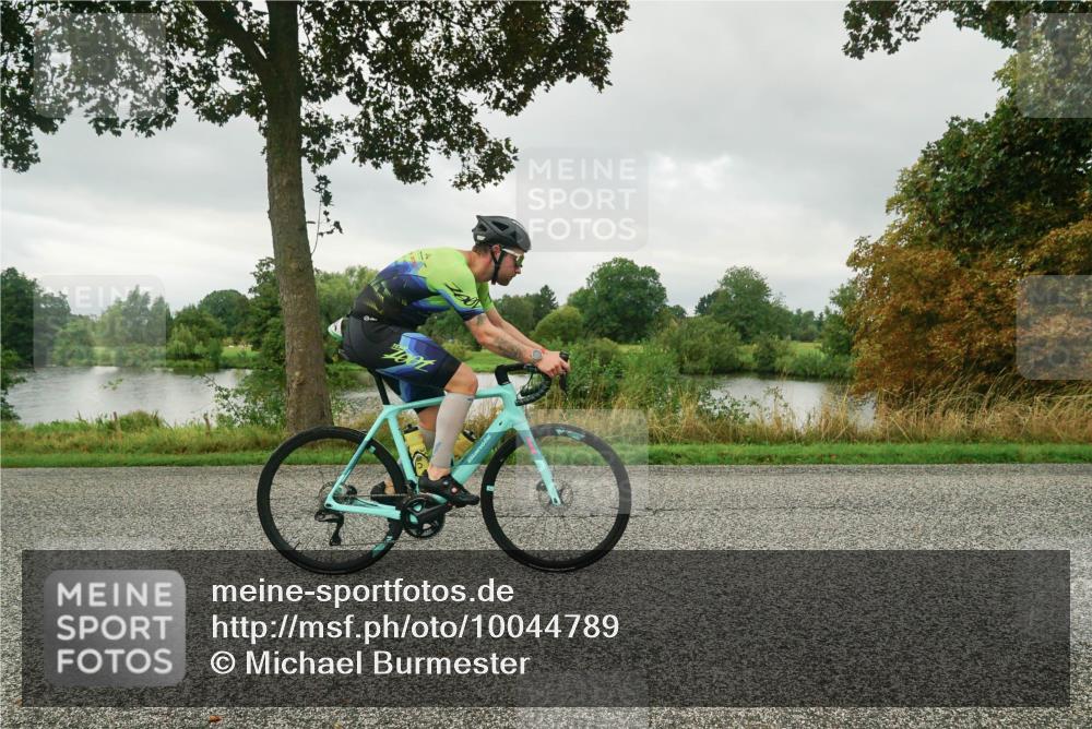 30.08.2026 - Elbe Triathlon Hamburg Michael Burmester http://msf.ph/oto/10044789 30.08.2026 09:14:09 Radfahren 430, 544 meine-sportfotos.de