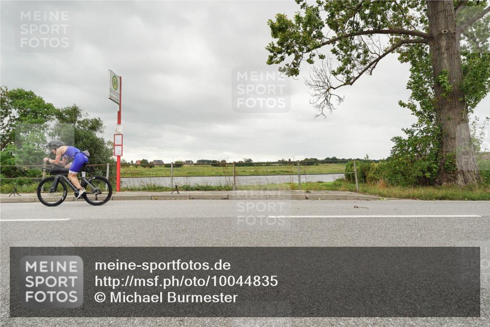 30.08.2026 - Elbe Triathlon Hamburg Michael Burmester http://msf.ph/oto/10044835 30.08.2026 14:18:18 Radfahren 134, 137 meine-sportfotos.de