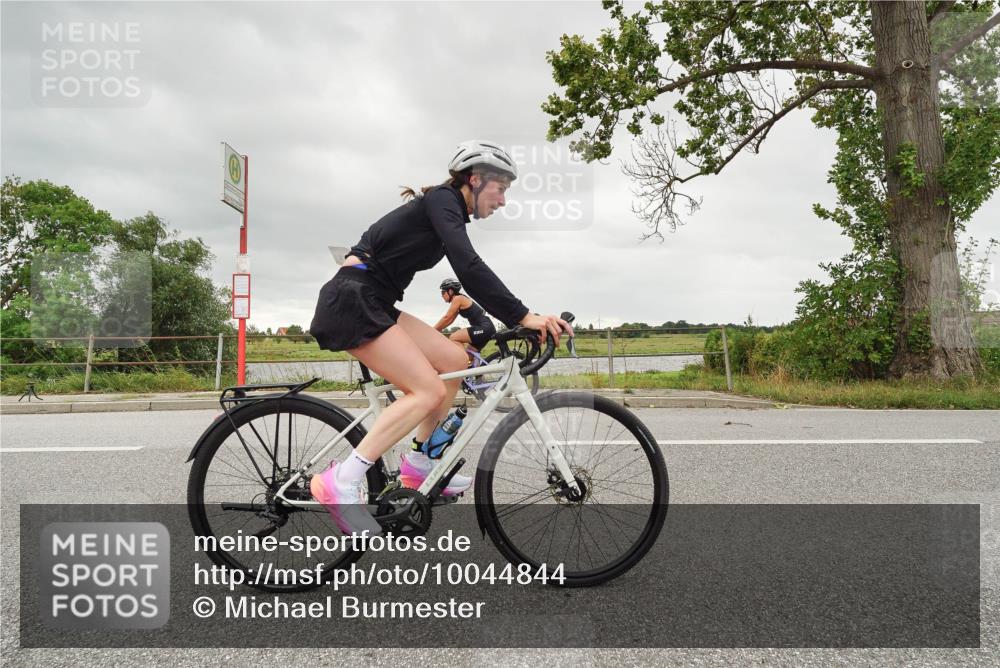 30.08.2026 - Elbe Triathlon Hamburg Michael Burmester http://msf.ph/oto/10044844 30.08.2026 14:18:23 Radfahren 137, 150, 152, 178 meine-sportfotos.de